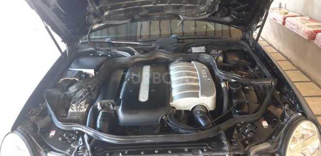 Mercedes E 270 2002, 393,456 km - 2.7 l - Bakı