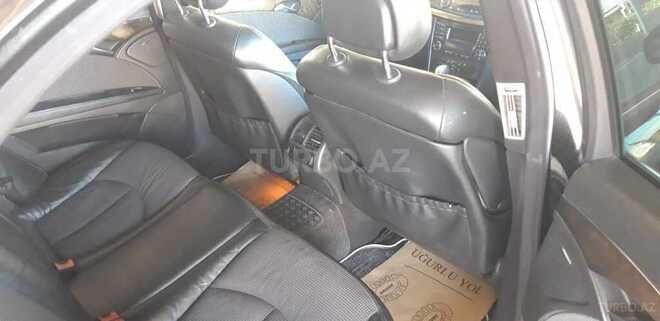 Mercedes E 270 2002, 393,456 km - 2.7 l - Bakı