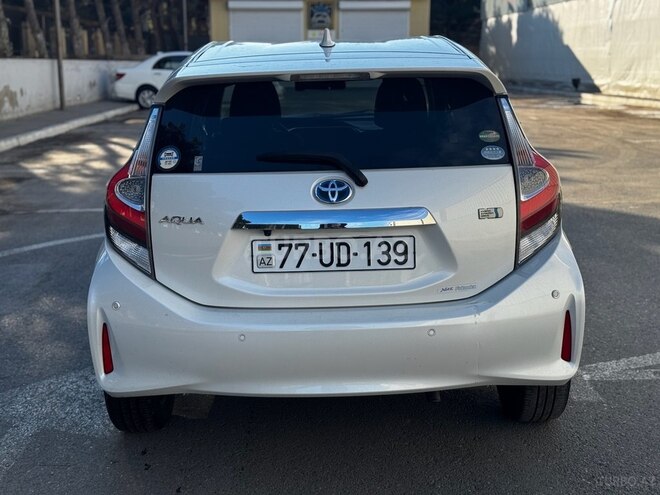 Toyota Aqua 2018, 68,500 km - 1.5 l - Bakı