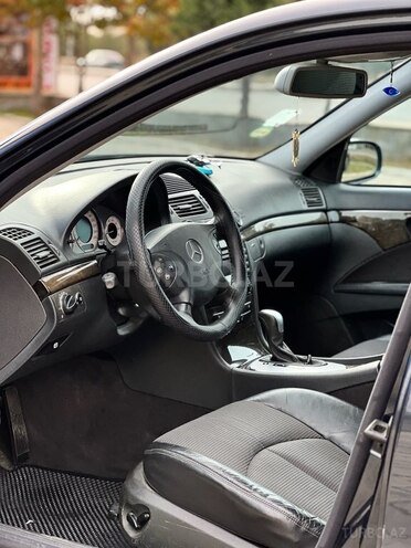 Mercedes E 240 2002, 217,000 km - 2.6 l - Gəncə