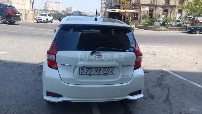 Nissan Note 2018, 62,000 km - 1.2 l - Bakı