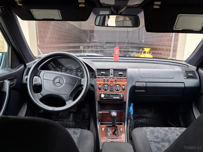 Mercedes C 180 1998, 327,000 km - 1.8 l - Bakı