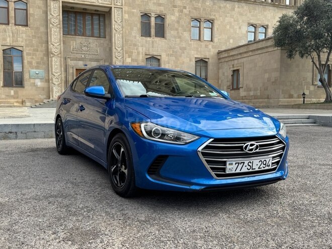 Hyundai Elantra 2016, 120,000 km - 2.0 l - Bakı