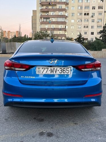 Hyundai Elantra 2017, 130,000 km - 2.0 l - Bakı