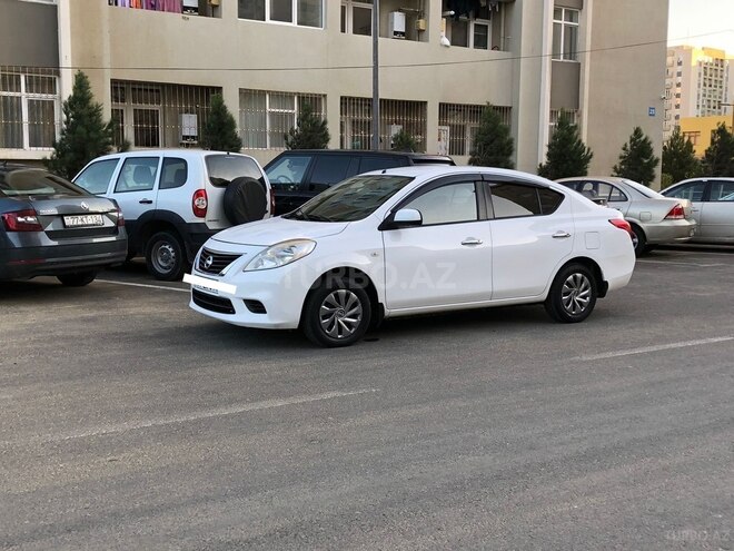 Nissan Sunny 2013, 105,873 km - 1.2 л - Bakı