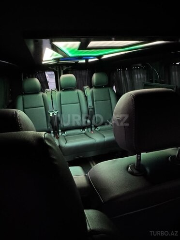 Mercedes Vito 111 2011, 310,000 km - 2.2 l - Bakı