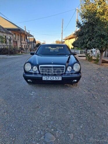 Mercedes E 200 1998, 253,780 km - 2.0 l - Şəmkir