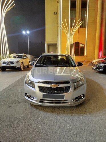 Chevrolet Cruze 2011, 285,000 km - 1.4 л - Bakı