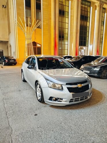 Chevrolet Cruze 2011, 285,000 km - 1.4 л - Bakı