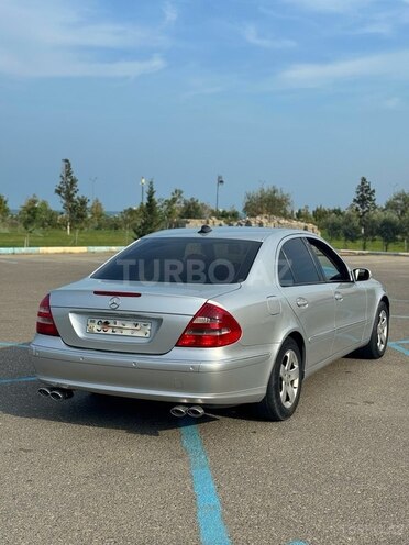 Mercedes E 240 2003, 240,000 km - 2.6 л - Bakı