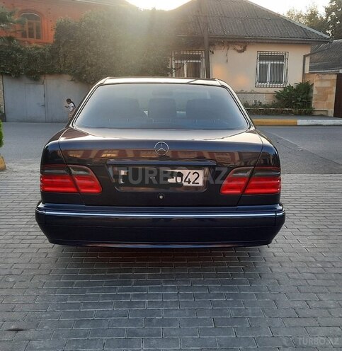 Mercedes E 200 1999, 273,000 km - 2.0 l - Lənkəran