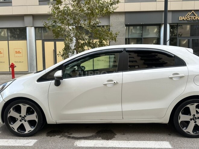 Kia Rio 2013, 230,000 km - 1.4 l - Bakı