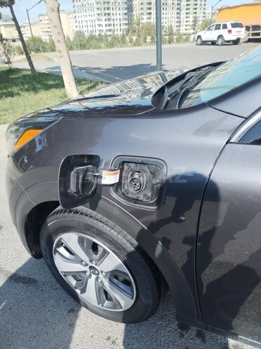 Kia Niro 2018, 207,000 km - 1.6 l - Bakı