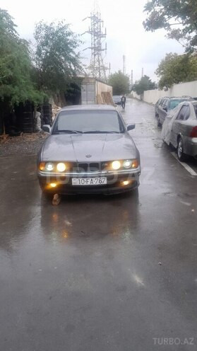 BMW 525 1991, 321,000 km - 2.5 l - Bakı