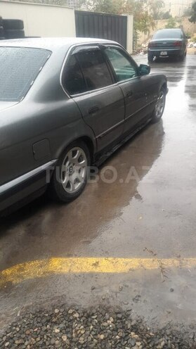 BMW 525 1991, 321,000 km - 2.5 l - Bakı