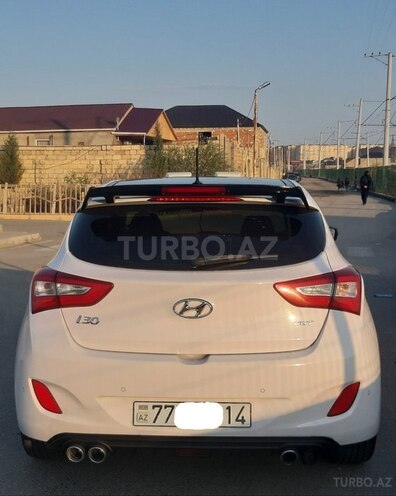 Hyundai i30 2015, 287,000 km - 1.6 l - Sumqayıt