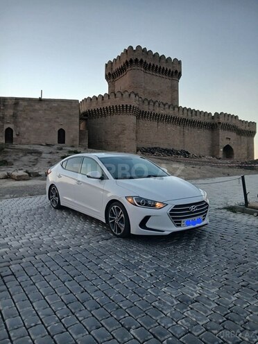 Hyundai Elantra 2017, 70,000 km - 2.0 l - Bakı