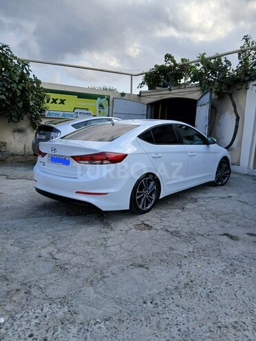 Hyundai Elantra 2017, 70,000 km - 2.0 l - Bakı