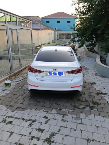 Hyundai Elantra 2017, 70,000 km - 2.0 l - Bakı