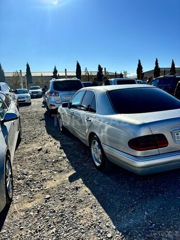Mercedes E 230 1997, 400,000 km - 2.3 l - Gəncə