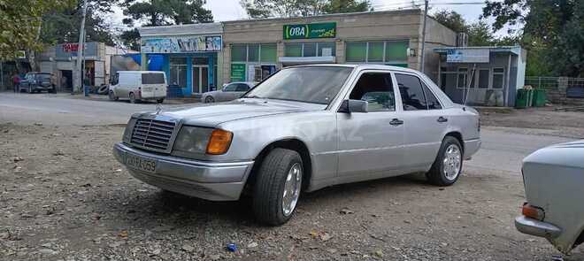 Mercedes E 300 1992, 350,000 km - 3.0 л - Xaçmaz