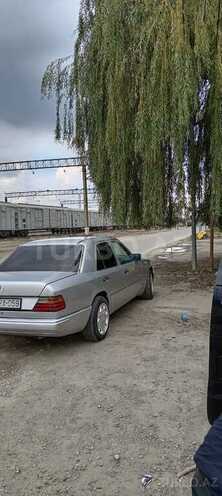 Mercedes E 300 1992, 350,000 km - 3.0 л - Xaçmaz