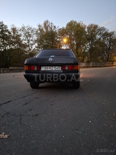 Mercedes 190 1991, 400,000 km - 1.8 l - Zaqatala
