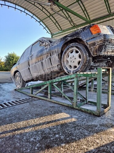 Mercedes 190 1991, 400,000 km - 1.8 l - Zaqatala