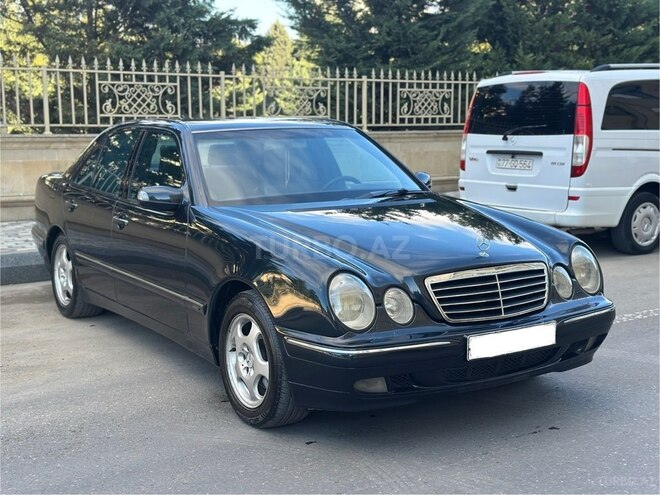 Mercedes E 220 d 1999, 395,000 km - 2.2 l - Bakı