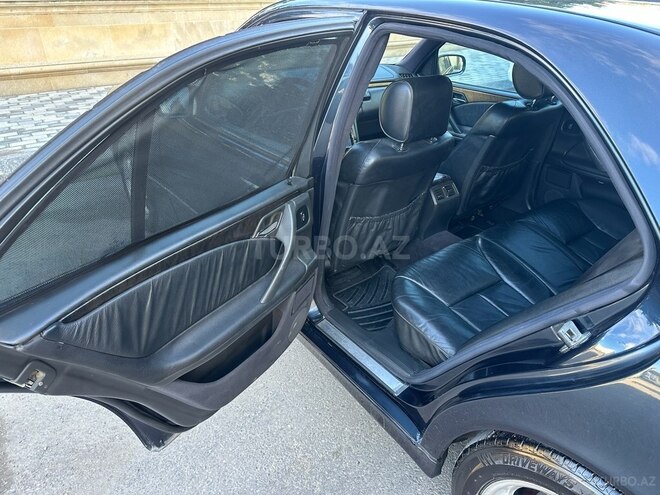 Mercedes E 220 d 1999, 395,000 km - 2.2 l - Bakı