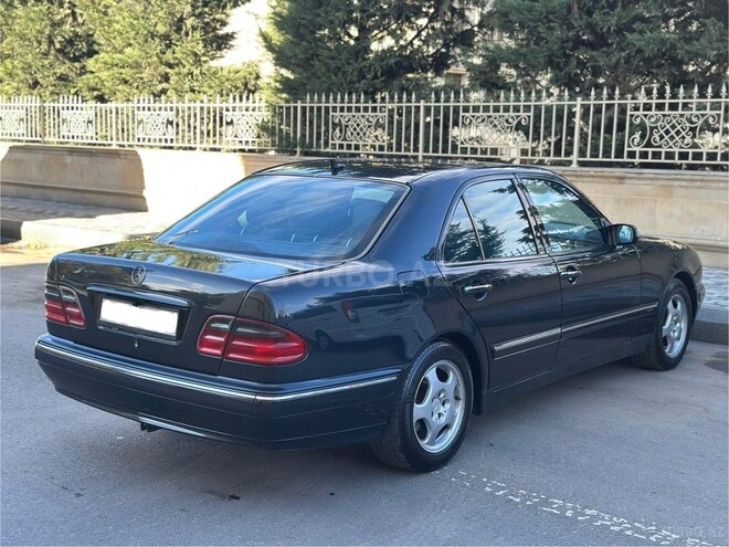 Mercedes E 220 d 1999, 395,000 km - 2.2 l - Bakı