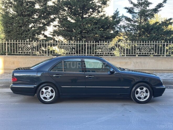 Mercedes E 220 d 1999, 395,000 km - 2.2 l - Bakı