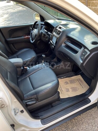 Kia Sportage 2010, 250,000 km - 2.0 l - Bakı