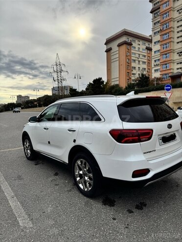 Kia Sorento-3