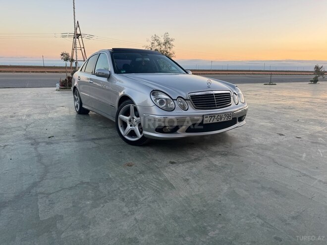Mercedes E 240 2003, 258,646 km - 2.6 l - Salyan