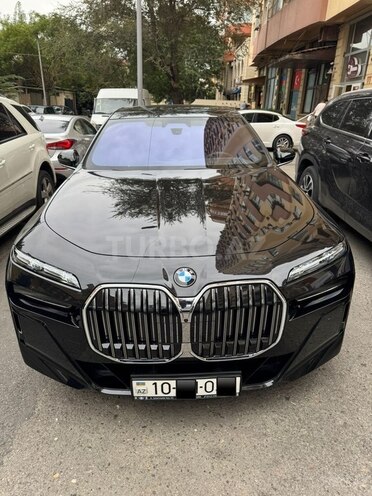 BMW 740 2023, 27,000 km - 3.0 l - Bakı