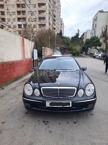Mercedes E 270 2002, 325,800 km - 2.7 л - Bakı