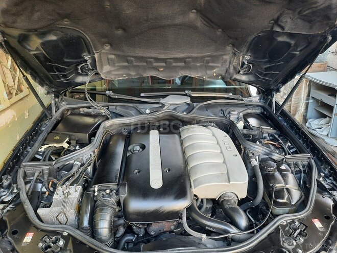 Mercedes E 270 2002, 325,800 km - 2.7 л - Bakı