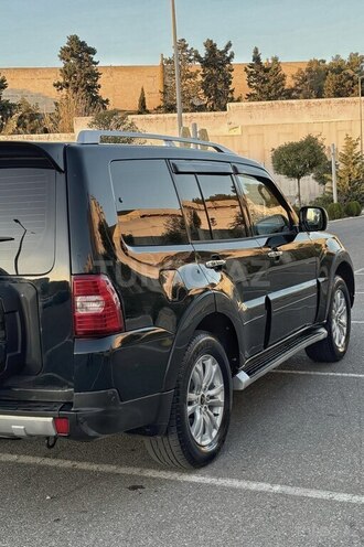 Mitsubishi Pajero 2007, 273,000 km - 3.0 l - Bakı