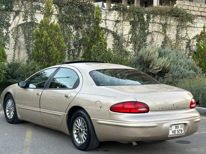 Chrysler Concorde 1999, 206,000 km - 3.0 l - Bakı