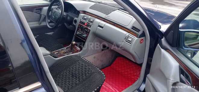 Mercedes E 240 1999, 380,000 km - 2.4 l - Sumqayıt