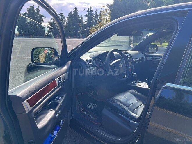Volkswagen Touareg 2004, 341,179 km - 3.2 l - Qax