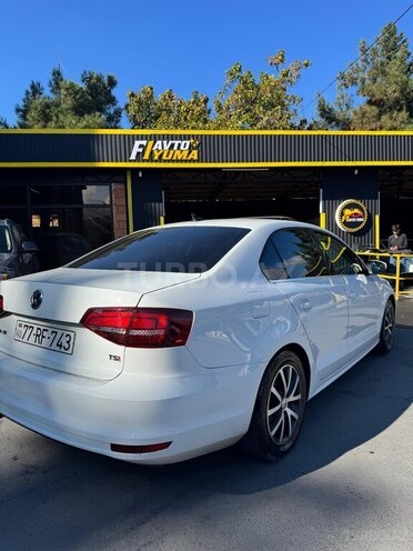 Volkswagen Jetta 2017, 150,000 km - 1.4 l - Zaqatala