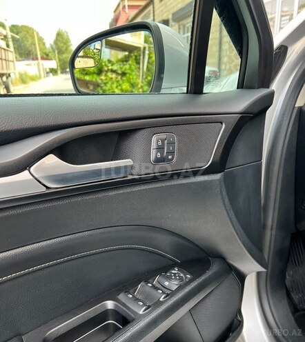 Ford Fusion (North America) 2018, 116,000 km - 2.0 l - Bakı