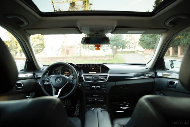 Mercedes E 220 d 2012, 310,000 km - 2.2 l - Bakı