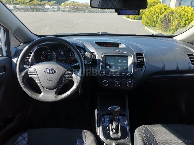 Kia Forte 2017, 112,418 km - 2.0 l - Qax