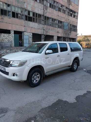 Toyota Hilux 2013, 285,000 km - 2.5 l - Bakı