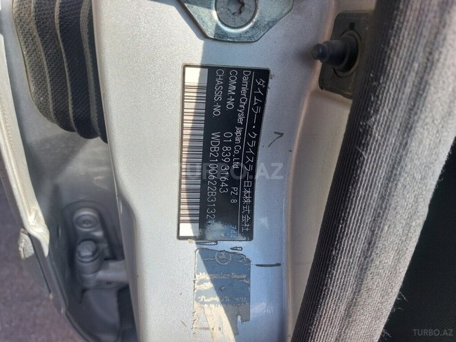 Mercedes E 240 2001, 335,000 km - 2.4 л - Bərdə