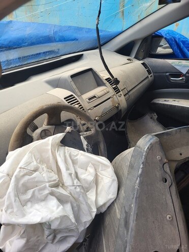 Toyota Prius 2009, 246,000 km - 1.5 л - Bakı