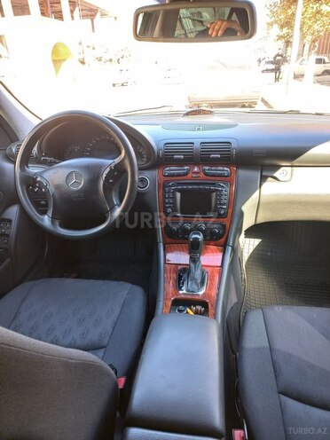 Mercedes C 200 2002, 256,658 km - 1.8 l - Gəncə